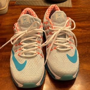 Brand new Nike Air Max 2016 size 10